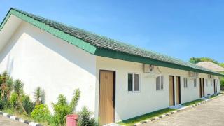 Allisa Motel - - 0
