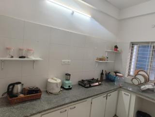 NK Homes Deluxe 2BHK Apartments with Kitchen & Wi-Fi - Hyderabad - 6