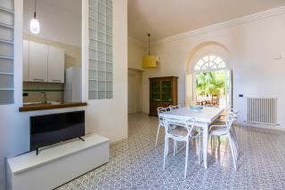 Villa Villari Terrace and Patio by NapoliApartments - 2