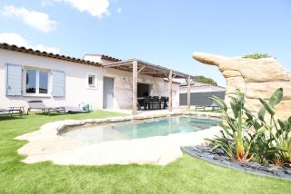 Superbe Villa climatisée, piscine, jardin, parking - Plan-de-la-Tour - 0