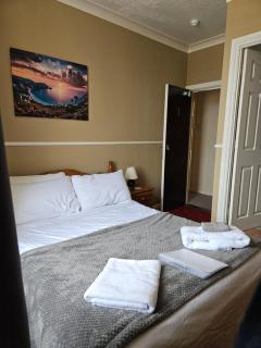 Trillberry Guesthouse - Weymouth - 6
