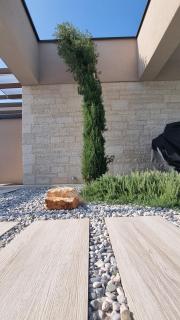 Villa Olive - Modern atrium villa with heated pool and large garden near Porec - 2