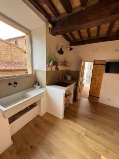 La Casina Two-room apartment in the historic center of Bibbona - 0