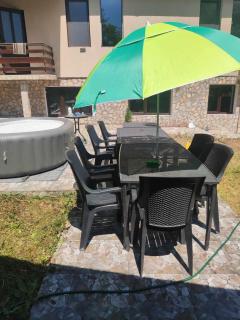 The Byala Escape, Private Villa with Bar & Hot Tub - Byala - 9