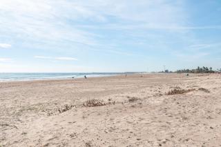 Burriana Beach Retreat: Pool & Comfort - Burriana - 5