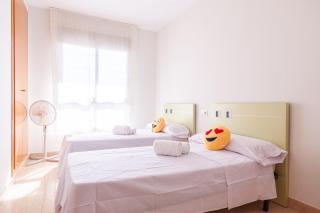 Burriana Beach Retreat: Pool & Comfort - Burriana - 3