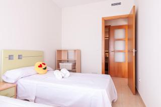 Burriana Beach Retreat: Pool & Comfort - Burriana - 2