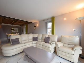 Magnificent Holiday Home in Libin with Barbecue - Libin - 9