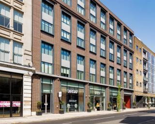 YOTEL London City - 9