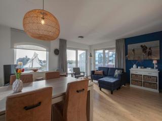 Apartment near Dutch Beach with Water Views - 2