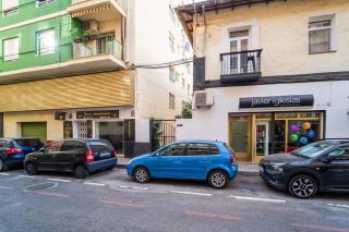 Alicante Urban Retreat Spacious Comfort Near Beach - Alicante - 2