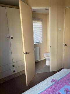 3 Bedroom, Sleep 6, Wi-Fi, Decking, Sea-View, Parking - 9