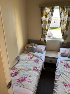 3 Bedroom, Sleep 6, Wi-Fi, Decking, Sea-View, Parking - Budleigh Salterton - 7