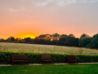 Rose Garden lodge stunning views - Turvey - 7