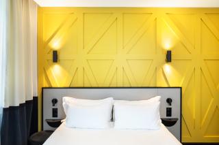 Logis Hotel Darcy Dijon Centre - Dijon - 9