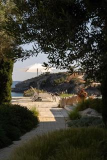 Villa Calma a Beachfront Luxury Retreat - Porto Heli - 2