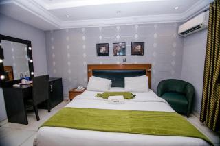 Elegance Suites Hotels - Lagos - 5