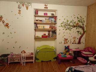 Kids-Friendly Family Home - École - 3