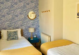 Sea Reach - Swanage - 2