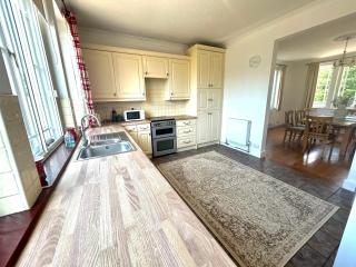 Private Lincoln Retreat - 4 Bedroom House - Lincoln - 5