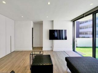 Huston 2 Bedroom Chambers - 6