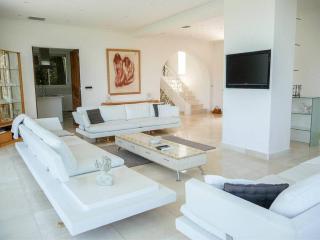EDEN ROC Luxurious villa with sea view & huge pool in Cap d'Antibes - Antibes - 5