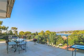 EDEN ROC Luxurious villa with sea view & huge pool in Cap d'Antibes - Antibes - 2
