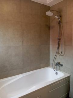 Apparemment F4 3 chambres Ouaga200 - Ouagadougou - 7