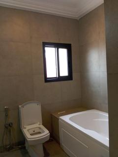 Apparemment F4 3 chambres Ouaga200 - Ouagadougou - 1
