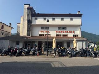 Bike & Bikers Hotel Restaurant - Ampezzo - 9