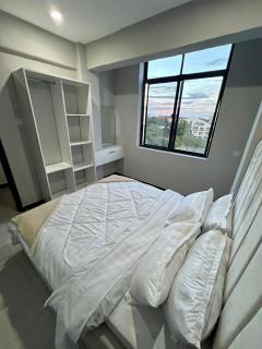 Modern 3BR in Masaki With Gym &Pool - Dar es Salaam - 9