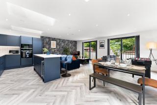 Stylish Large Leeds Apartment - Parking - Leeds - 0