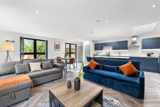 Stylish Large Leeds Apartment - Parking - Leeds - 2