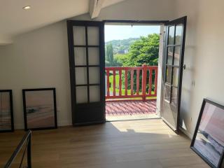 Large Apartment with Mountain View in Espelette - Espelette - 2