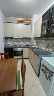 GARSONIERE Don Bosko TIRANE - - 1