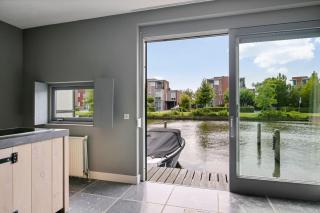 Aan de Binnenhaven - Sneek - 0