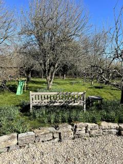 Pip's Cottage - 8