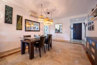Bougainvillea Retreat, Espacioso Terraza & Parking - Estepona - 1