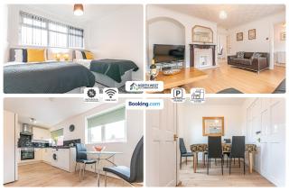 4-Bed House in Lowton Ideal for Contractors & Families - Lowton - 0