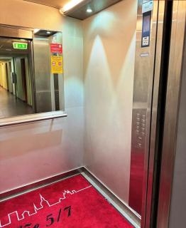 Modern 1BR Near Port & City Center - 3