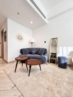 JVC Apartment Near Circle Mall - 2