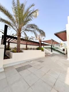 JVC Apartment Near Circle Mall - 8