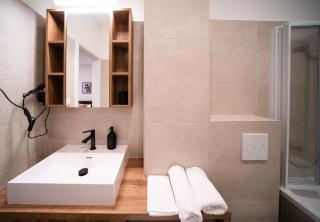 Petit Pearl - 2 people, WiFi, TV, AC - 9
