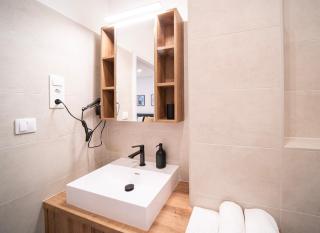 Petit Pearl - 2 people, WiFi, TV, AC - 7