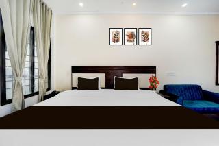 Super Townhouse Deshabhimani Road Kaloor Kochi - Ernakulam - 7