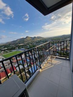 26th floor Baan Kiang Fah, quiet and well located condo - 9
