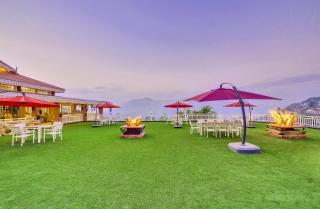 MAYFAIR Himalayan Spa Resort - 8