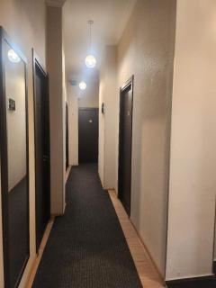 Huaren Hotel - Tbilisi - 2