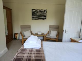 80 Filey Road - 2 bed first floor apartment with sea views and parking - Scarborough - 5