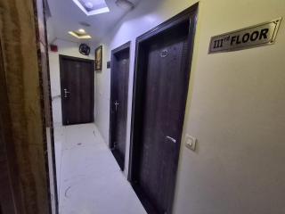 AB Sarthak Hotel- New Delhi - New Delhi - 2